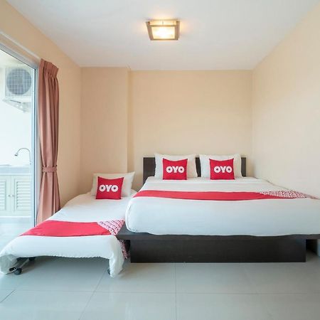 Oyo 829 Royal Thai Residence Pantai Jomtien Bagian luar foto