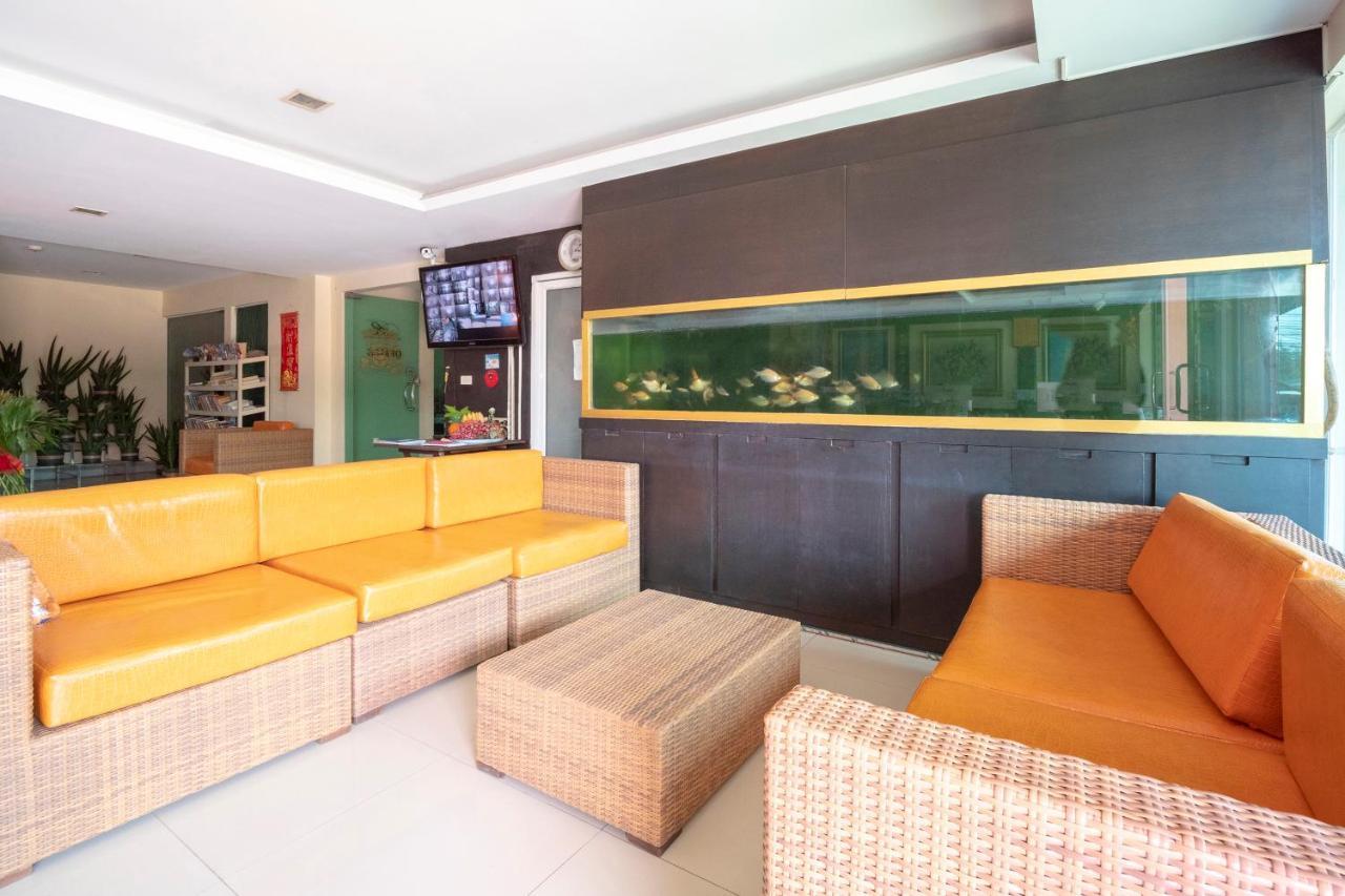 Oyo 829 Royal Thai Residence Pantai Jomtien Bagian luar foto